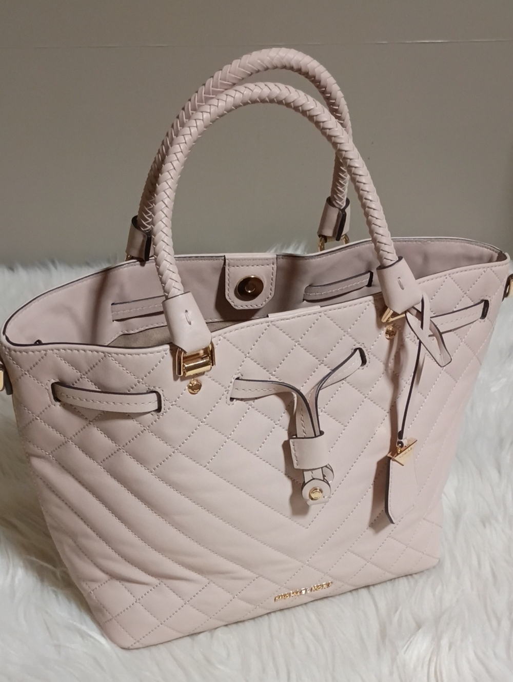 Michael kors quilted leather bucket satchel in light pink
